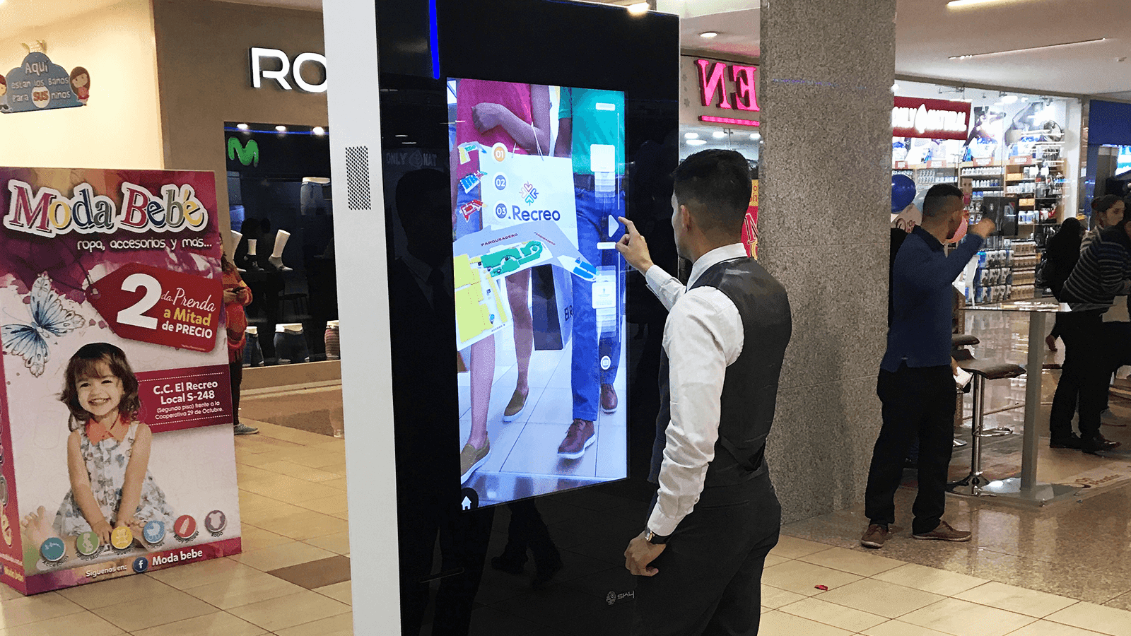 Indoor PCAP Touch Kiosk